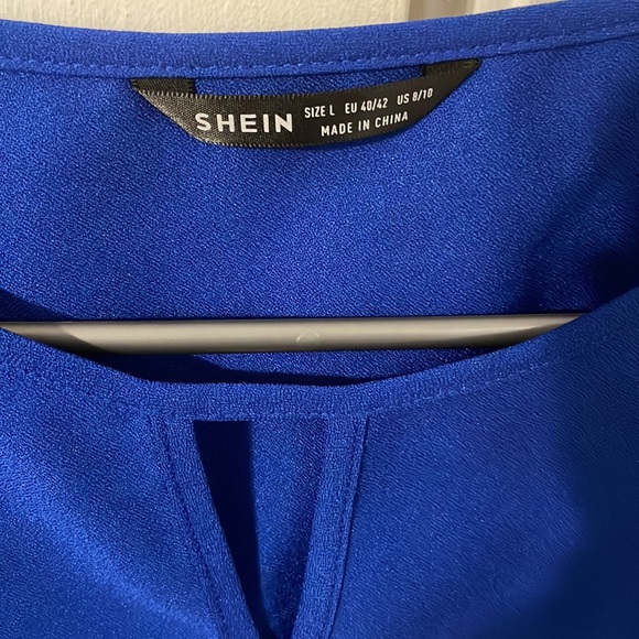 2/$15 NWOT Shein Dark Blue Top - Picture 2 of 4